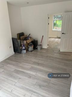4 bedroom end of terrace house to rent, Chauntry Place, Coventry, CV1