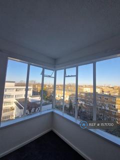 2 bedroom flat to rent, Streatham Hill, London, SW2