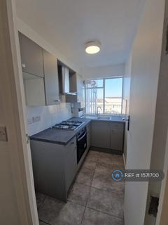 2 bedroom flat to rent, Streatham Hill, London, SW2