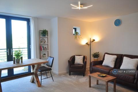 2 bedroom flat to rent, Tunnicliffe Close, Swindon, SN3