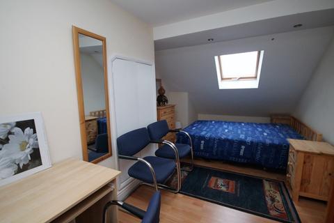 undefined, David Drive, Romford RM3