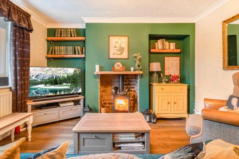 undefined, Uttoxeter Road, Alton, Staffordshire