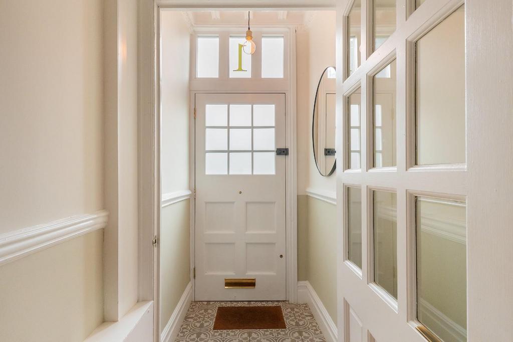 0 R1 TBN - Porch A.jpg
