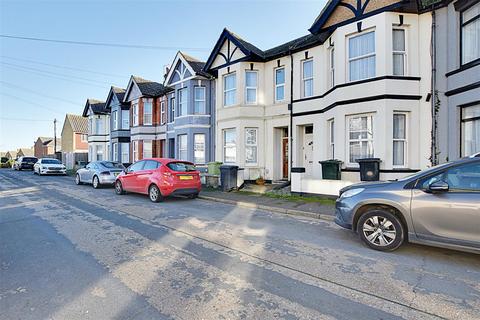 3 bedroom terraced house for sale, Preston Road, Bexhill-On-Sea