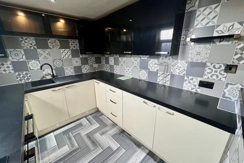 1 bedroom apartment to rent, London Road, Stoke-on-Trent ST4
