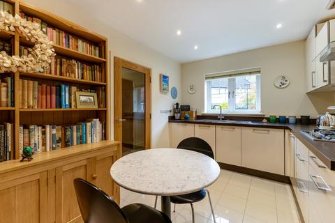 3 bedroom terraced house for sale, Meadow Close, Lavant, Chichester, West Sussex, PO18
