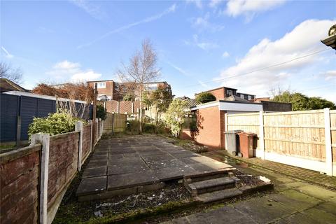 2 bedroom bungalow for sale, Hawkshead Road, High Crompton, Shaw, Oldham, OL2