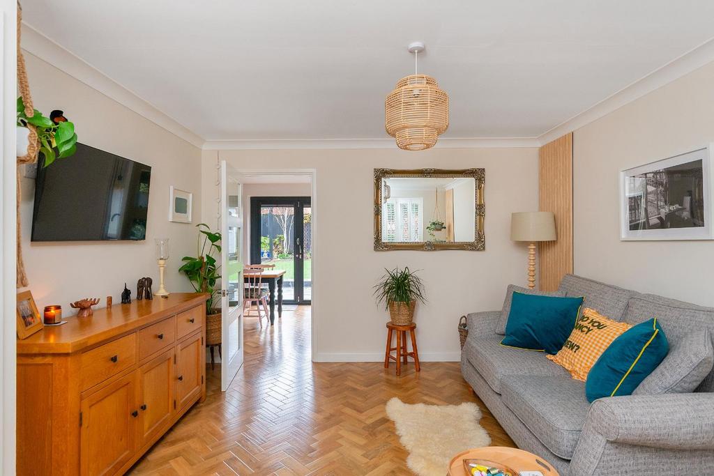 1 S0 RDD - Living Room A.jpg