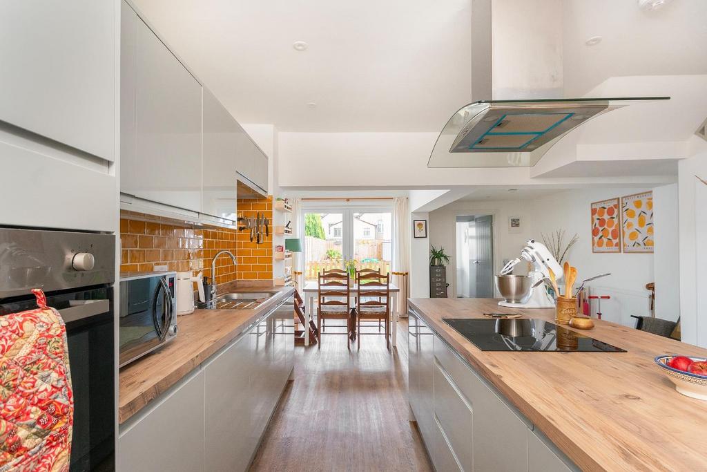 2 W0 SEN - Kitchen Diner D.jpg