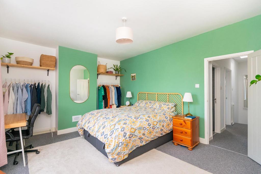 2 W0 SEN - Bedroom C.jpg