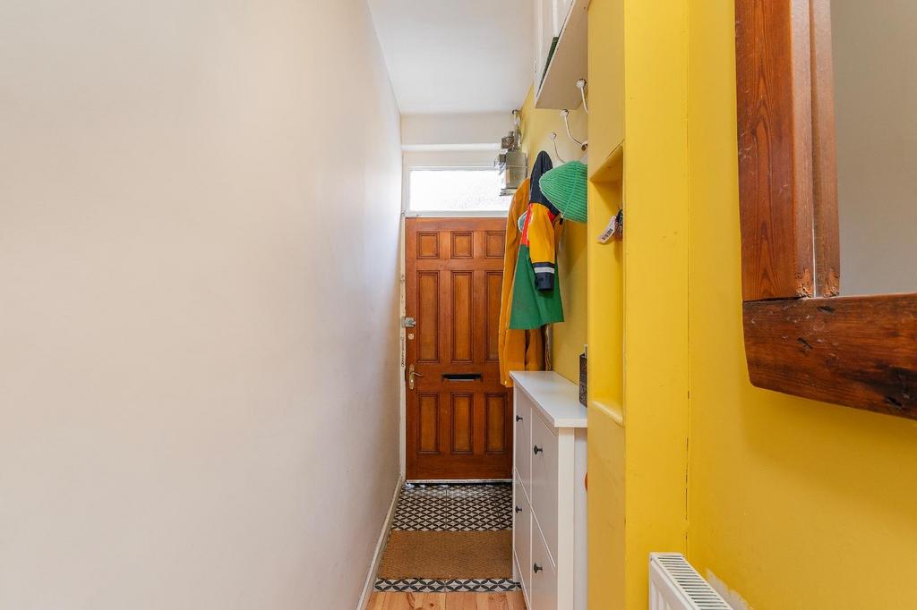 0 C6 RGK - Hallway A.jpg