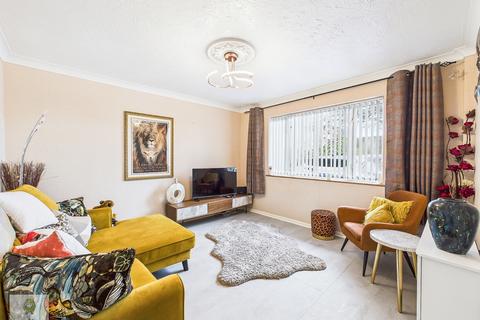 5 bedroom semi-detached house for sale, VICTORIA ROAD, CHATHAM ME5