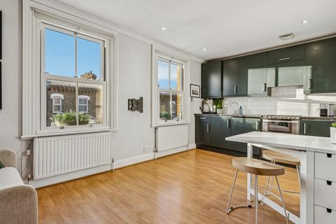 1 bedroom flat for sale, Concanon Road, London, SW2