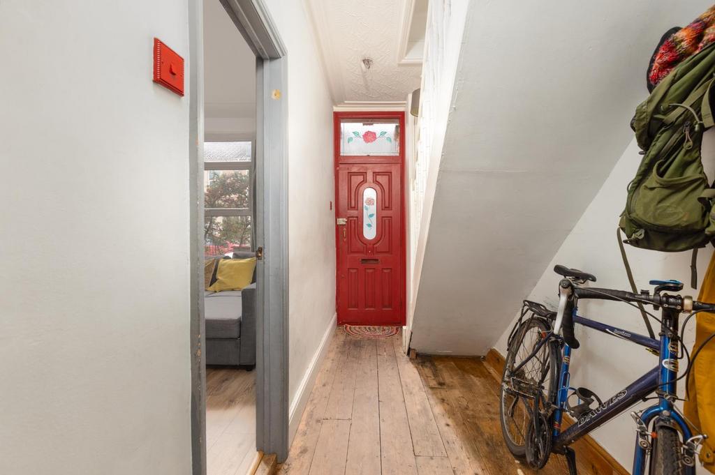 14 Woodbine Street, BS5-30.jpg