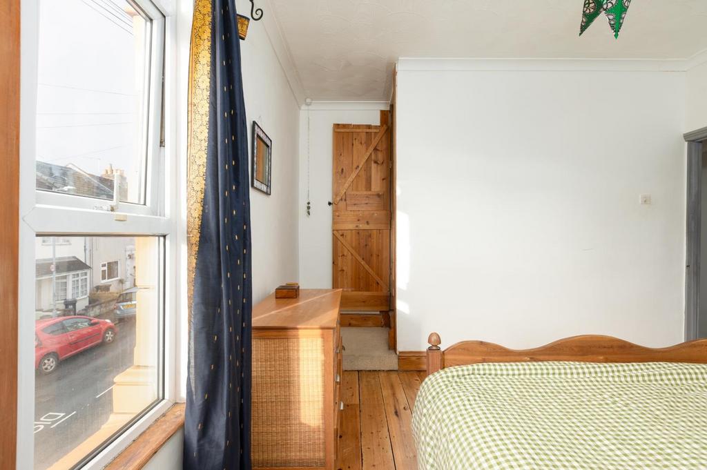 14 Woodbine Street, BS5-7.jpg