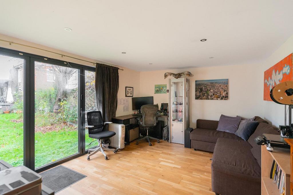 9 N6 SDD - Garden Office B.jpg
