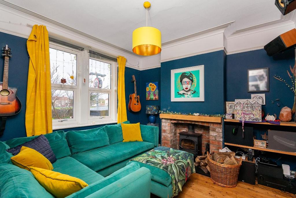 9 N6 SDD - Living Room B.jpg