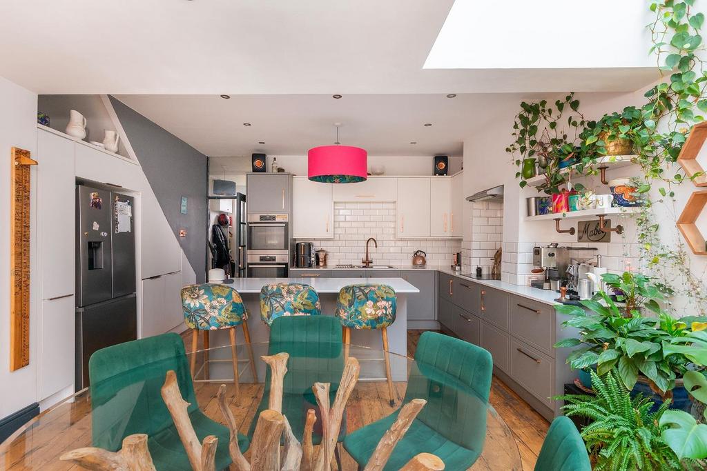9 N6 SDD - Kitchen Diner C.jpg