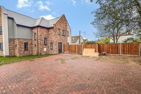 undefined, Lower Rainham Road, Gillingham ME8