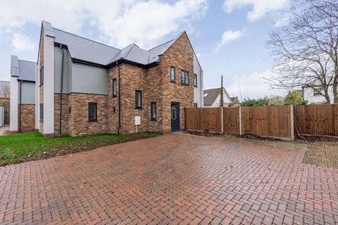 undefined, Lower Rainham Road, Gillingham ME8