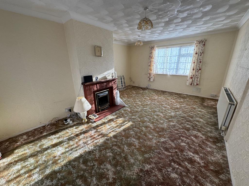 Living/Dining Room