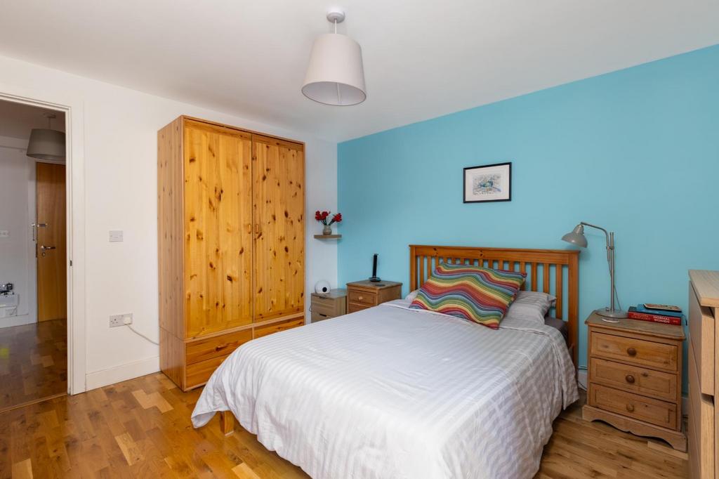 63 st peters court dec-11.jpg