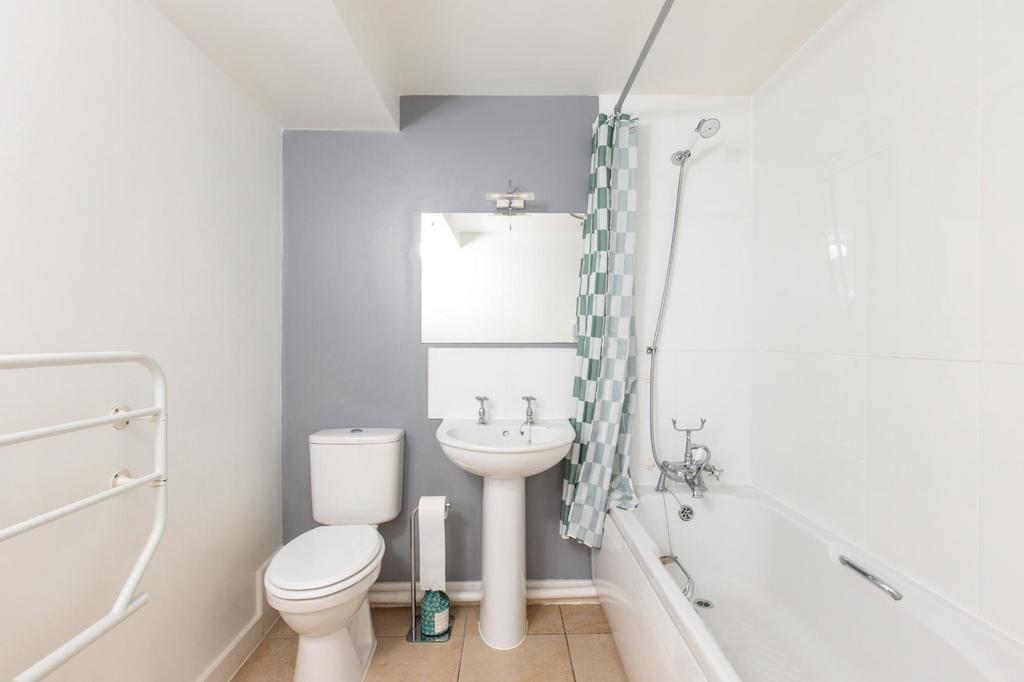63 st peters court dec-17.jpg