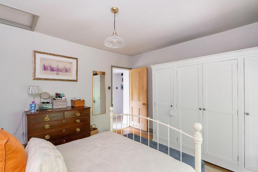 0 N2 CKN - Bedroom A.jpg