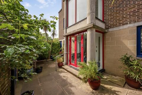 undefined, Peartree Lane, London, E1W
