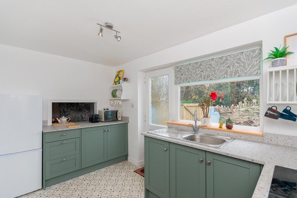 8 G4 ASEV - Kitchen C.jpg