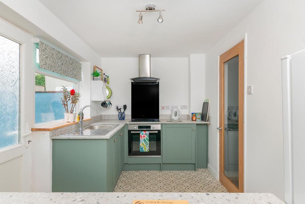 8 G4 ASEV - Kitchen B.jpg