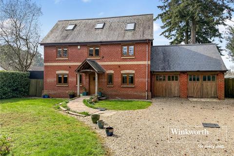 5 bedroom detached house for sale, Highfield Road, Ferndown BH22