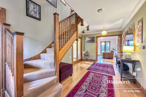 5 bedroom detached house for sale, Highfield Road, Ferndown BH22