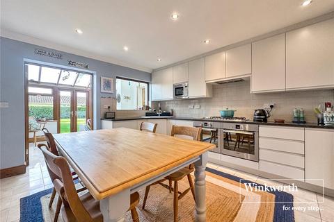 5 bedroom detached house for sale, Highfield Road, Ferndown BH22