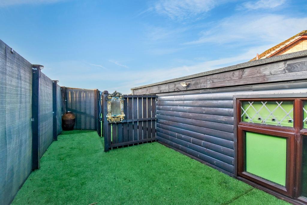 Raised Sun Deck Angle 2