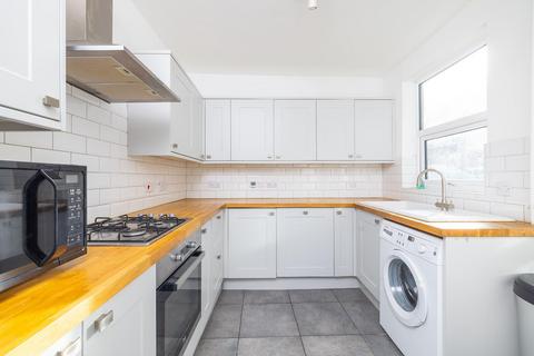 3 bedroom terraced house for sale, Elmgrove Avenue, Easton