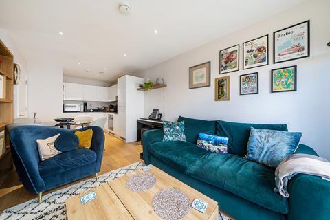 undefined, Streatham High Road, London SW16