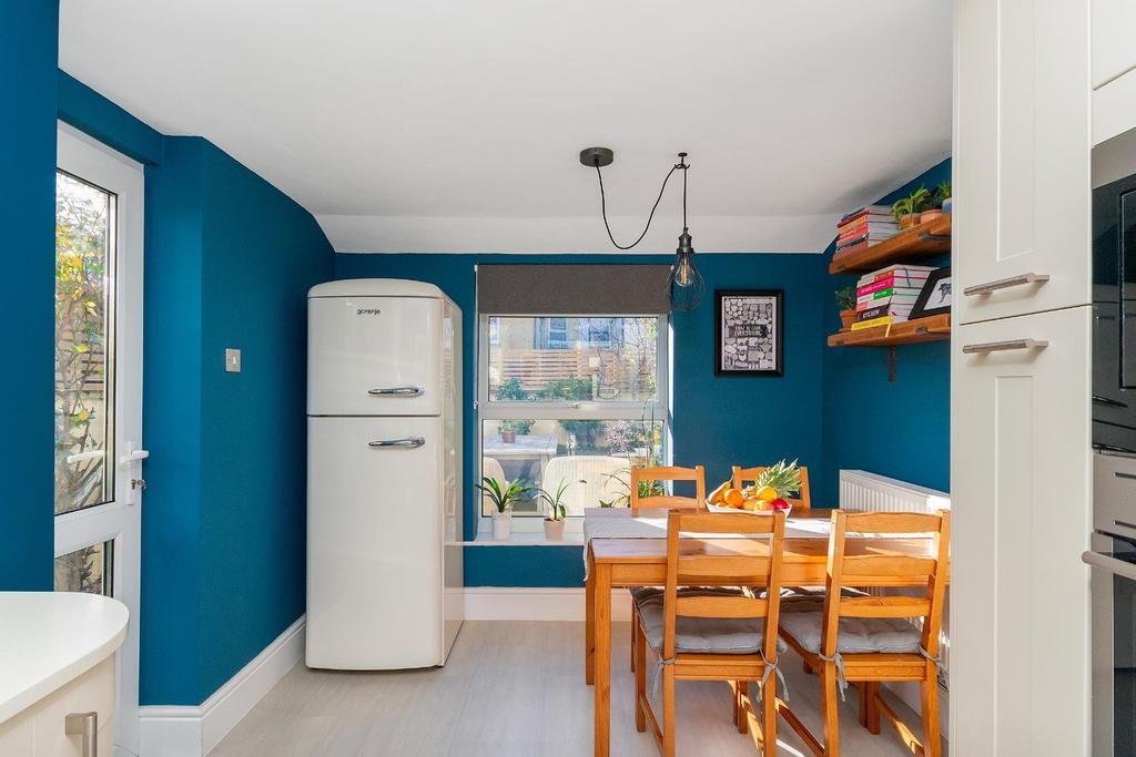 3 B4 RSV - Kitchen D.jpg