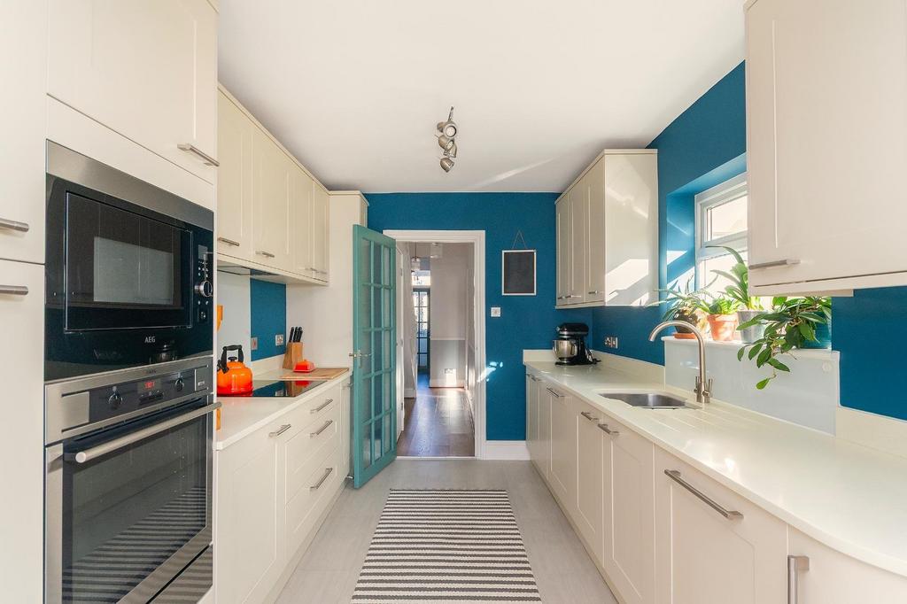 3 B4 RSV - Kitchen C.jpg