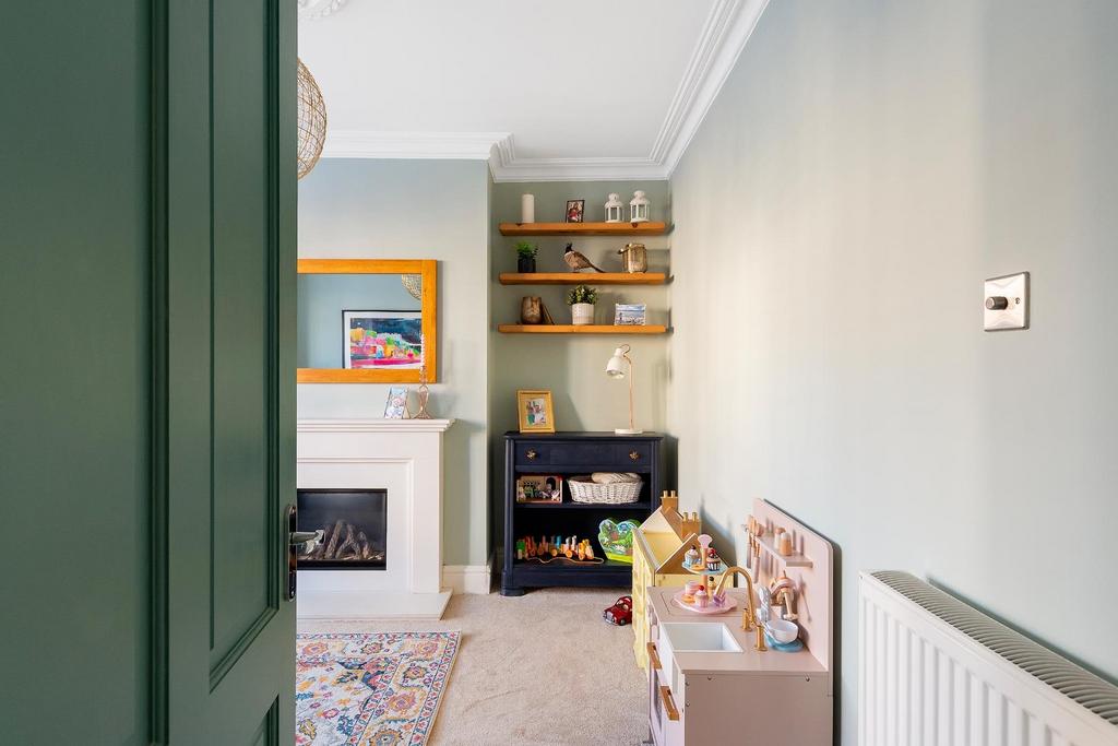3 B4 RSV - Living Room D.jpg