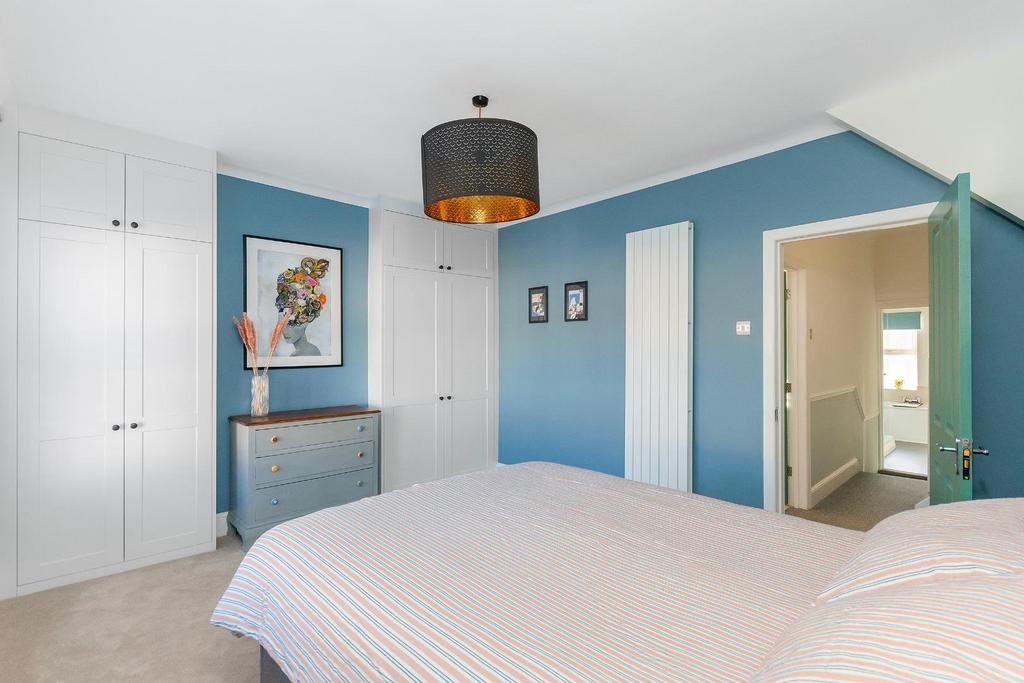 3 B4 RSV - Bedroom A.jpg