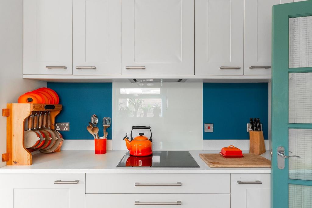 3 B4 RSV - Kitchen F.jpg