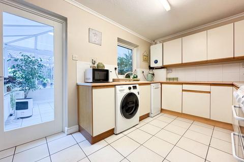 4 bedroom semi-detached house for sale, Valley Path, Newton Abbot TQ12