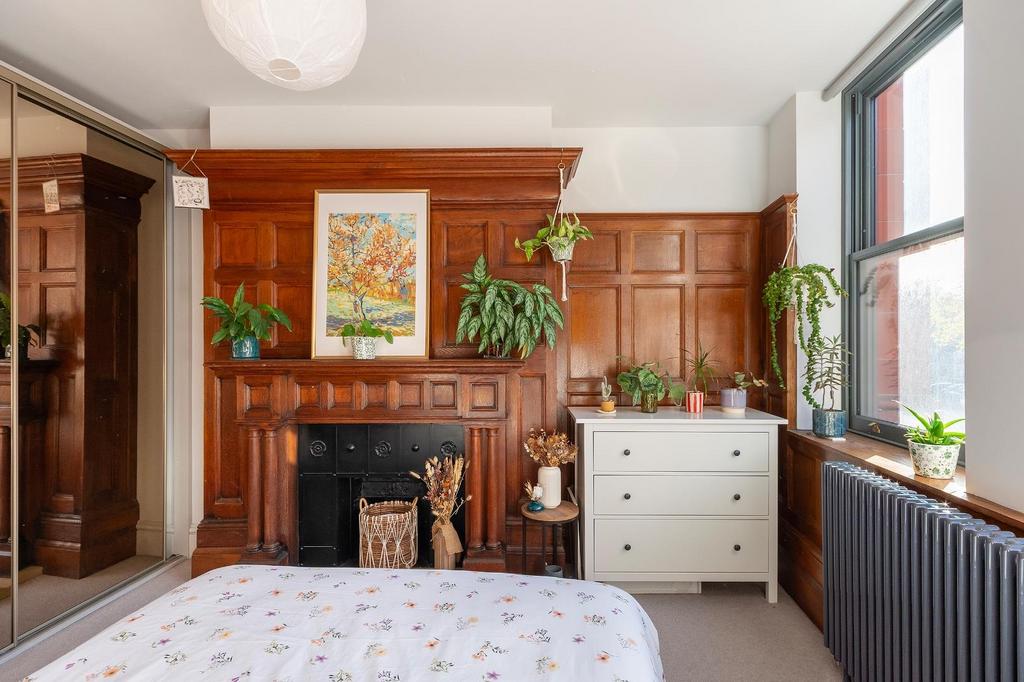 2 R0 HBR - Bedroom B.jpg