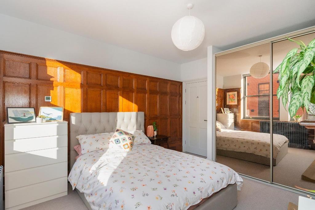 2 R0 HBR - Bedroom D.jpg
