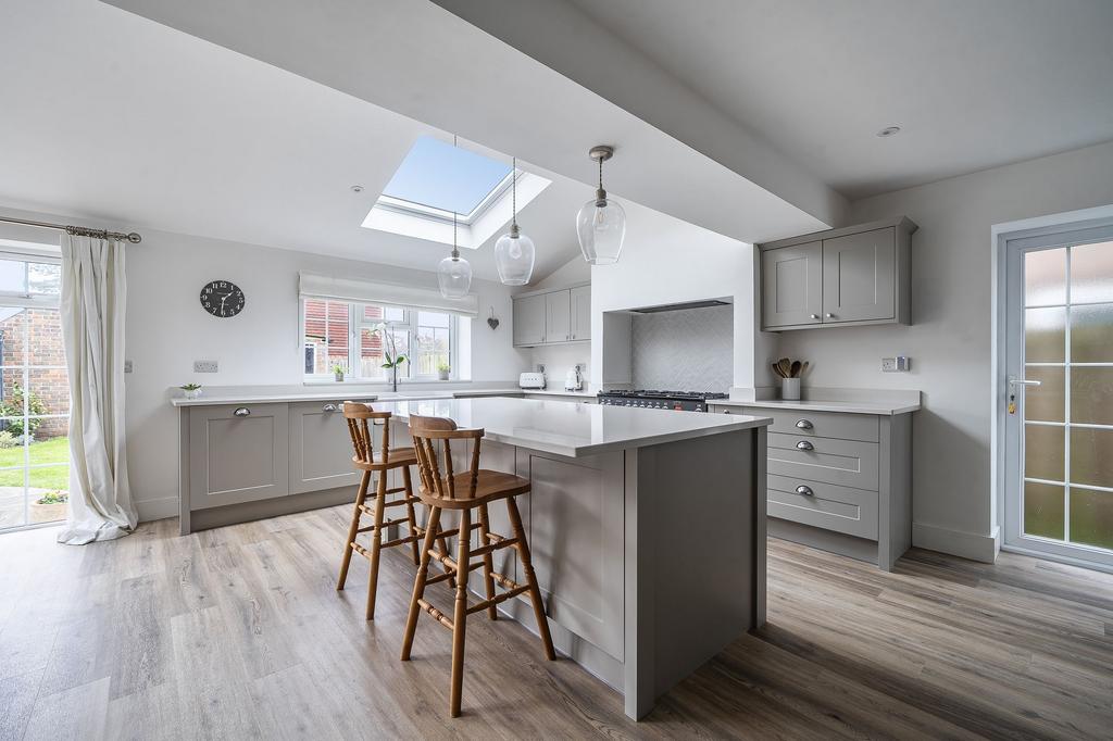 Kitchen / Dining / Family room