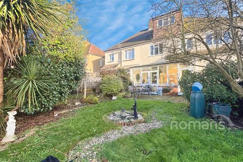 4 bedroom semi-detached house for sale, Jubilee Road, Aldershot, Hampshire