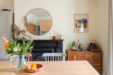 2 bedroom terraced house for sale, Sandringham Road, Brislington