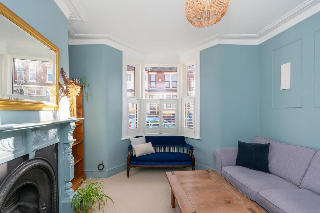 3 L7 CRSA - Living Room C.jpg