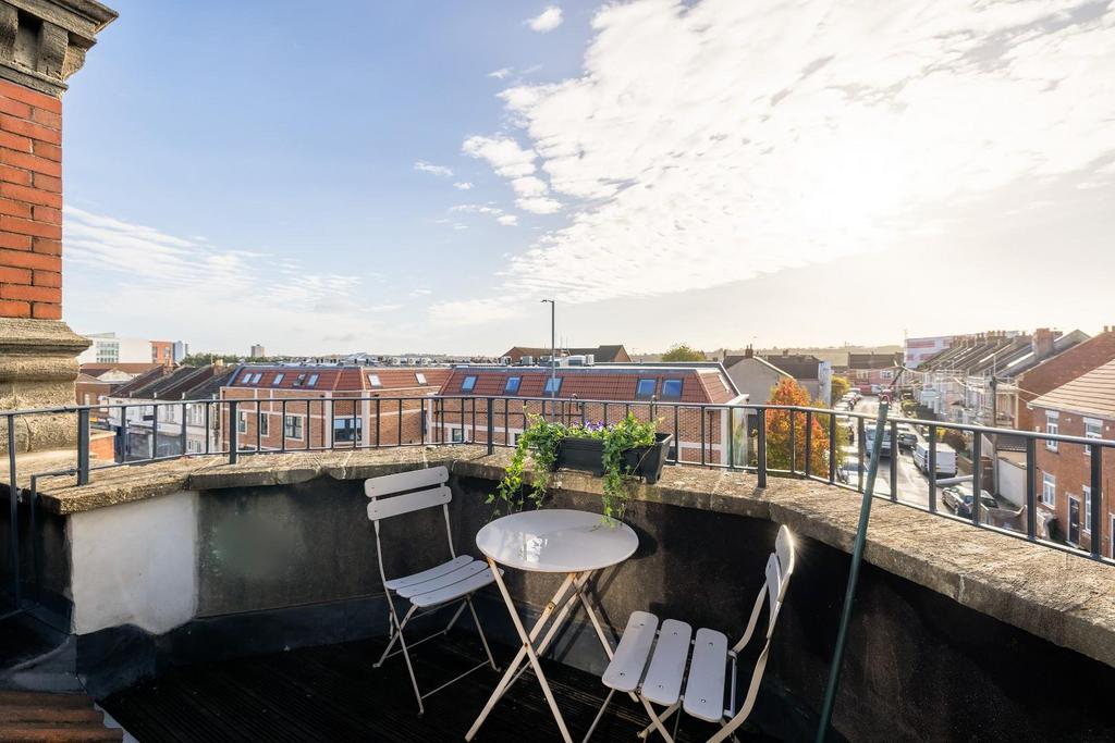 014 A7368-HDR 1.jpg
